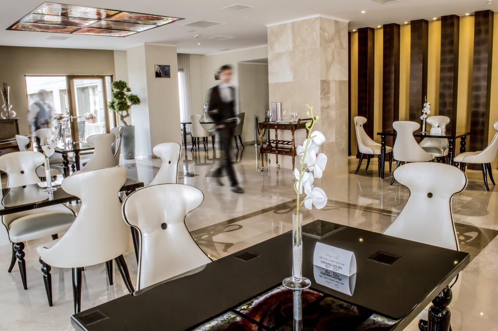 Premier Palace Spa Hotel Bükreş Dış mekan fotoğraf The lobby